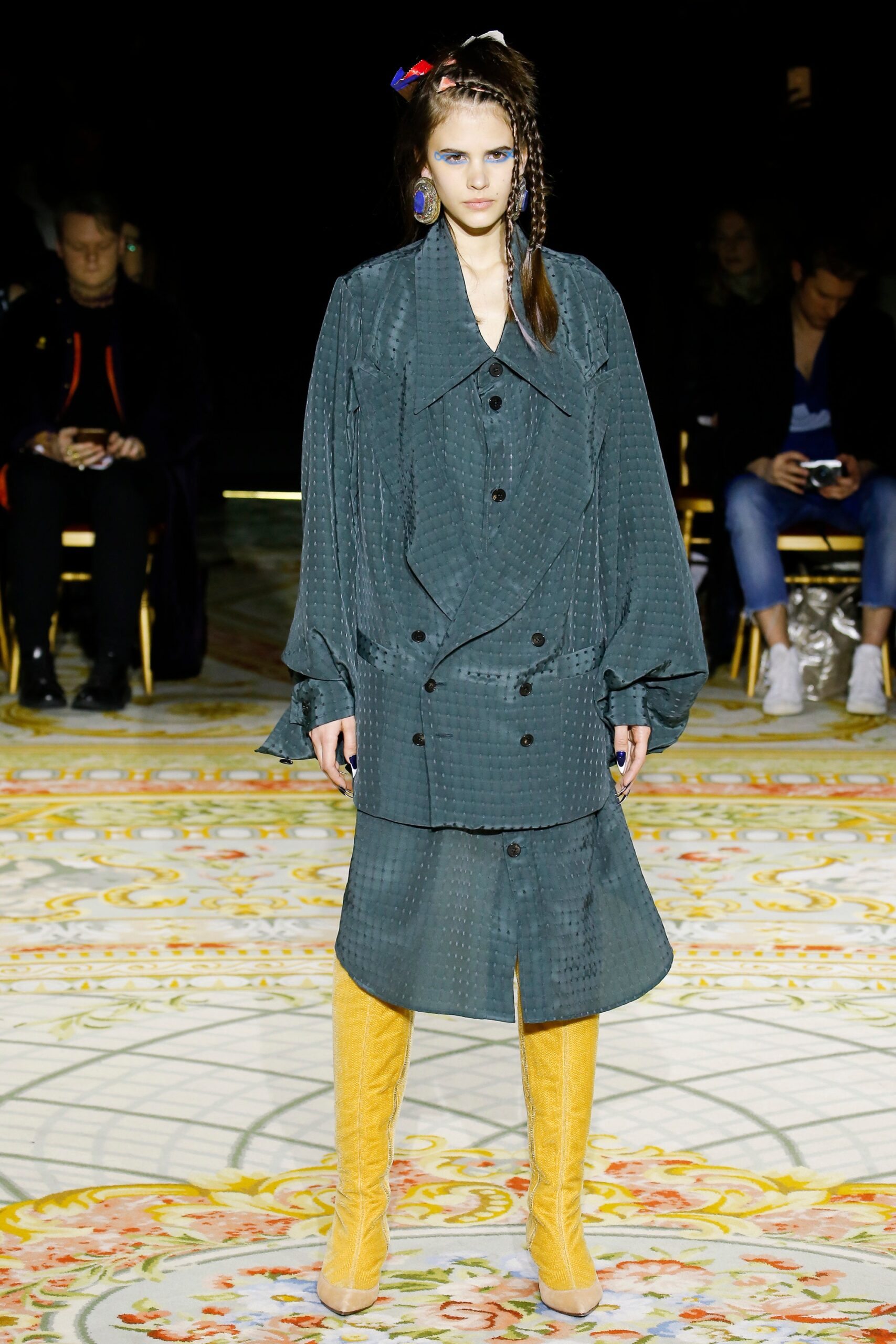 gray relaxed coat with yellow boots
