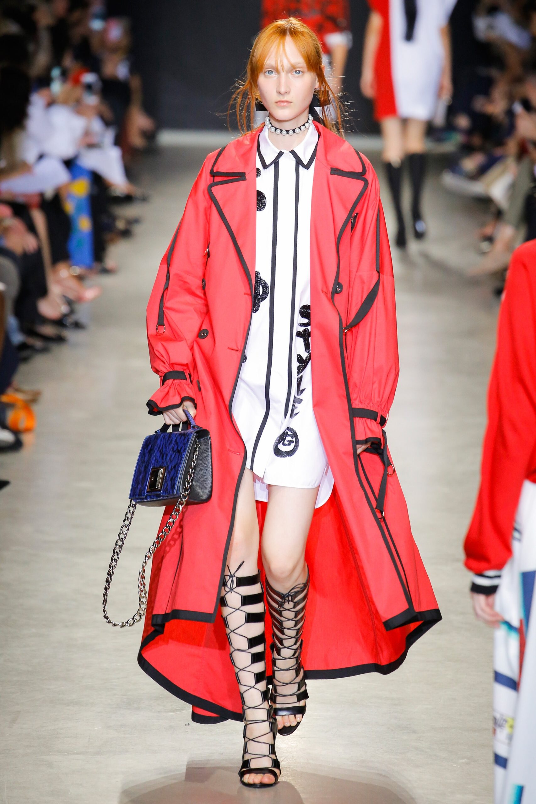 red cotton long-sleeve collared relaxed buttoned coat