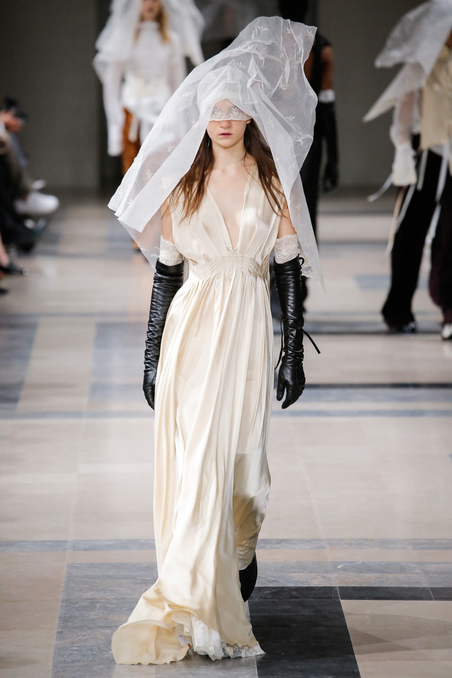 ivory silk gown with veil