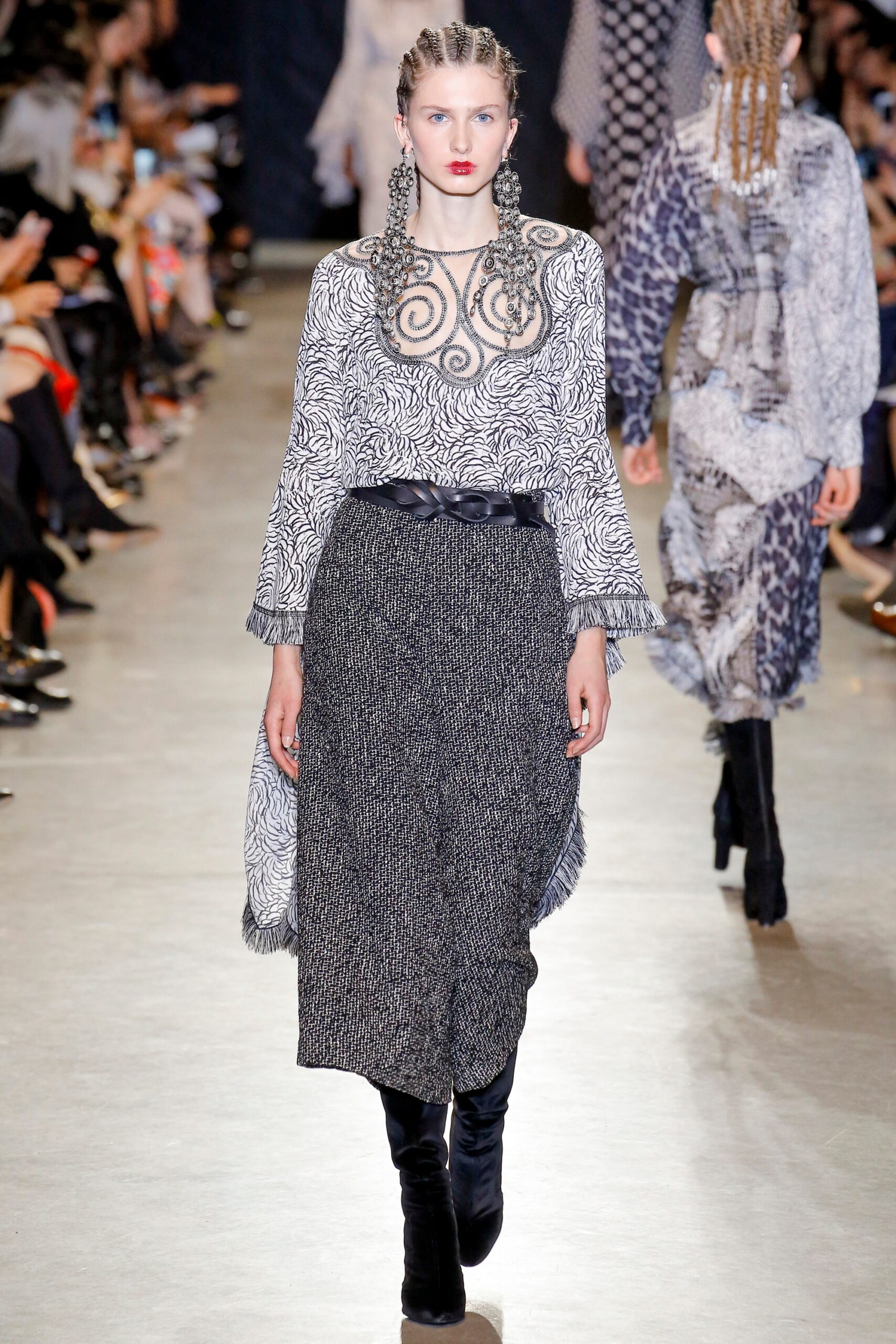 gray wool fitted high-waisted pencil midi skirt