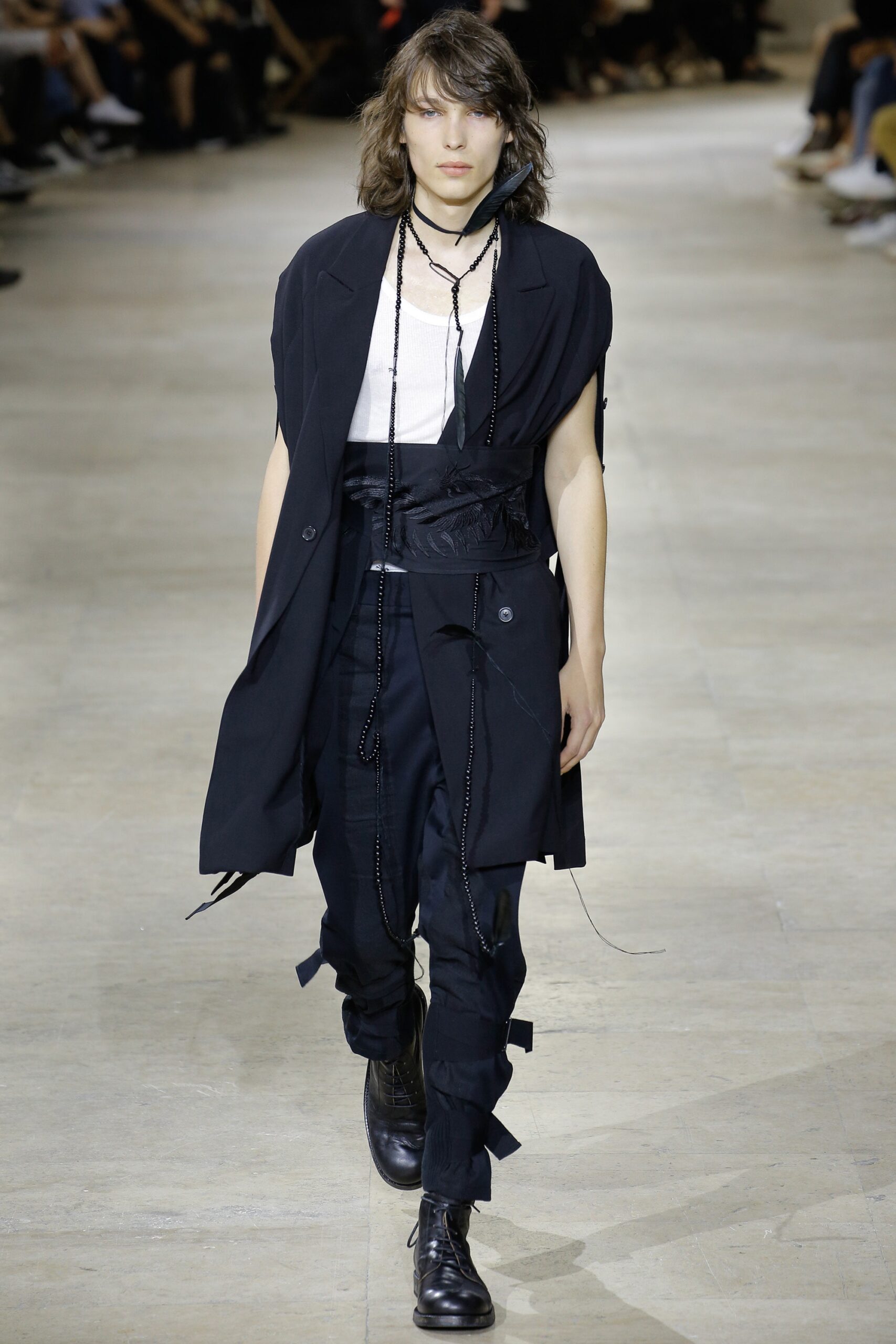 black cotton relaxed cargo pants