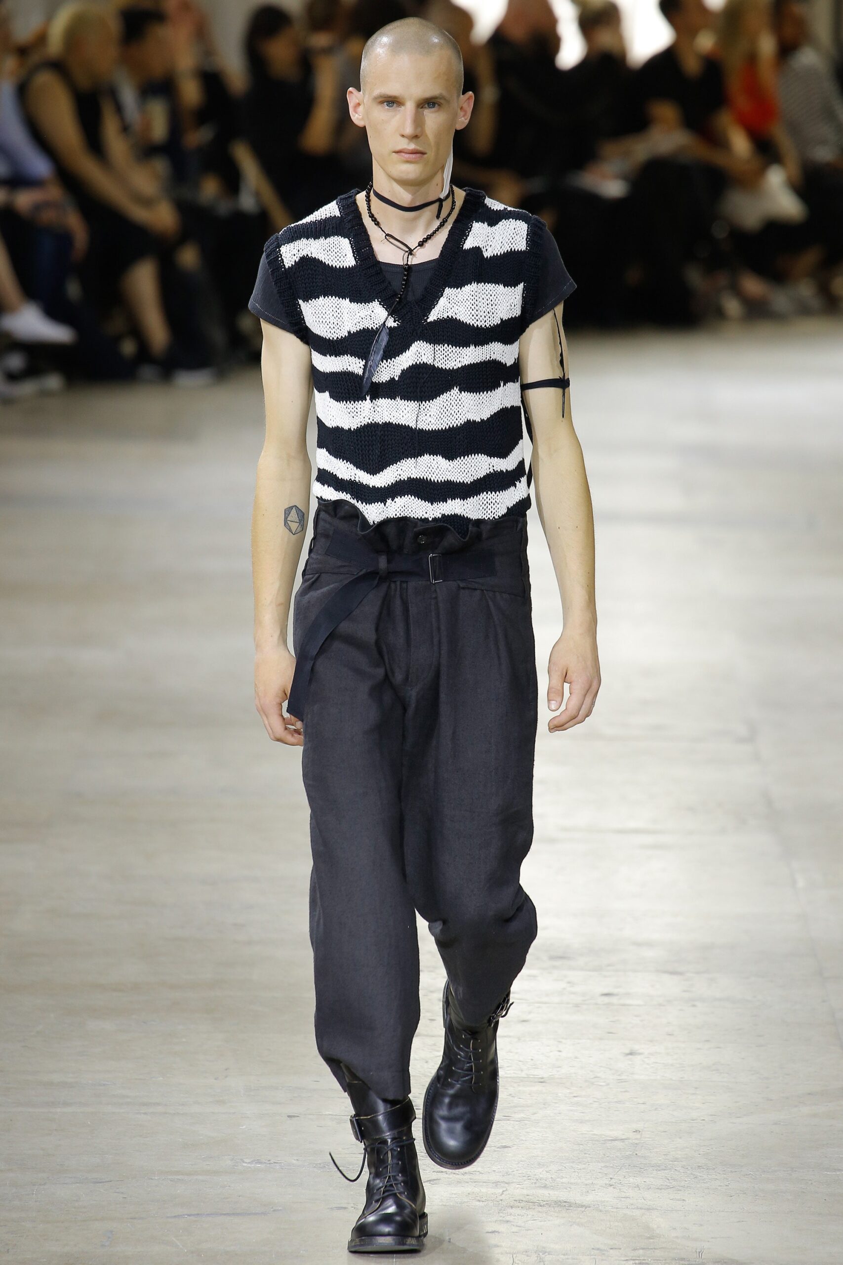 black linen relaxed wide-leg pants