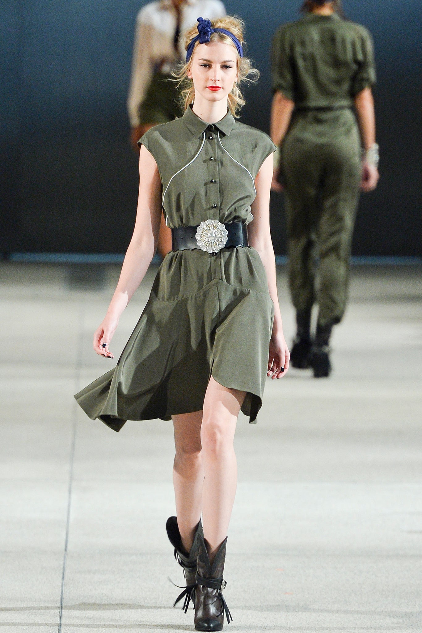 green cotton collared dress