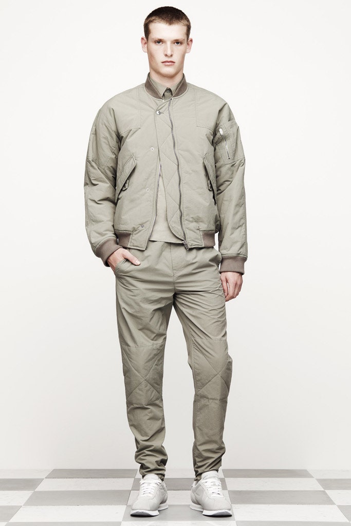 gray cotton long-sleeve collared relaxed zippered pockets jacket
