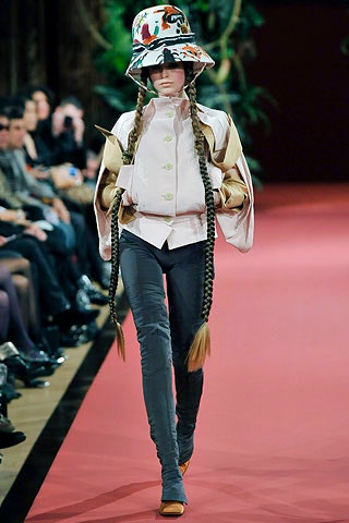 beige cotton long-sleeve collared relaxed buttoned layered jacket
