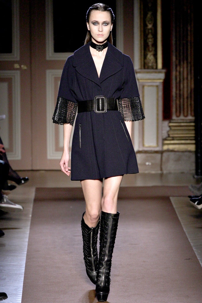 black wool short-sleeve collared fitted zippered belted dress