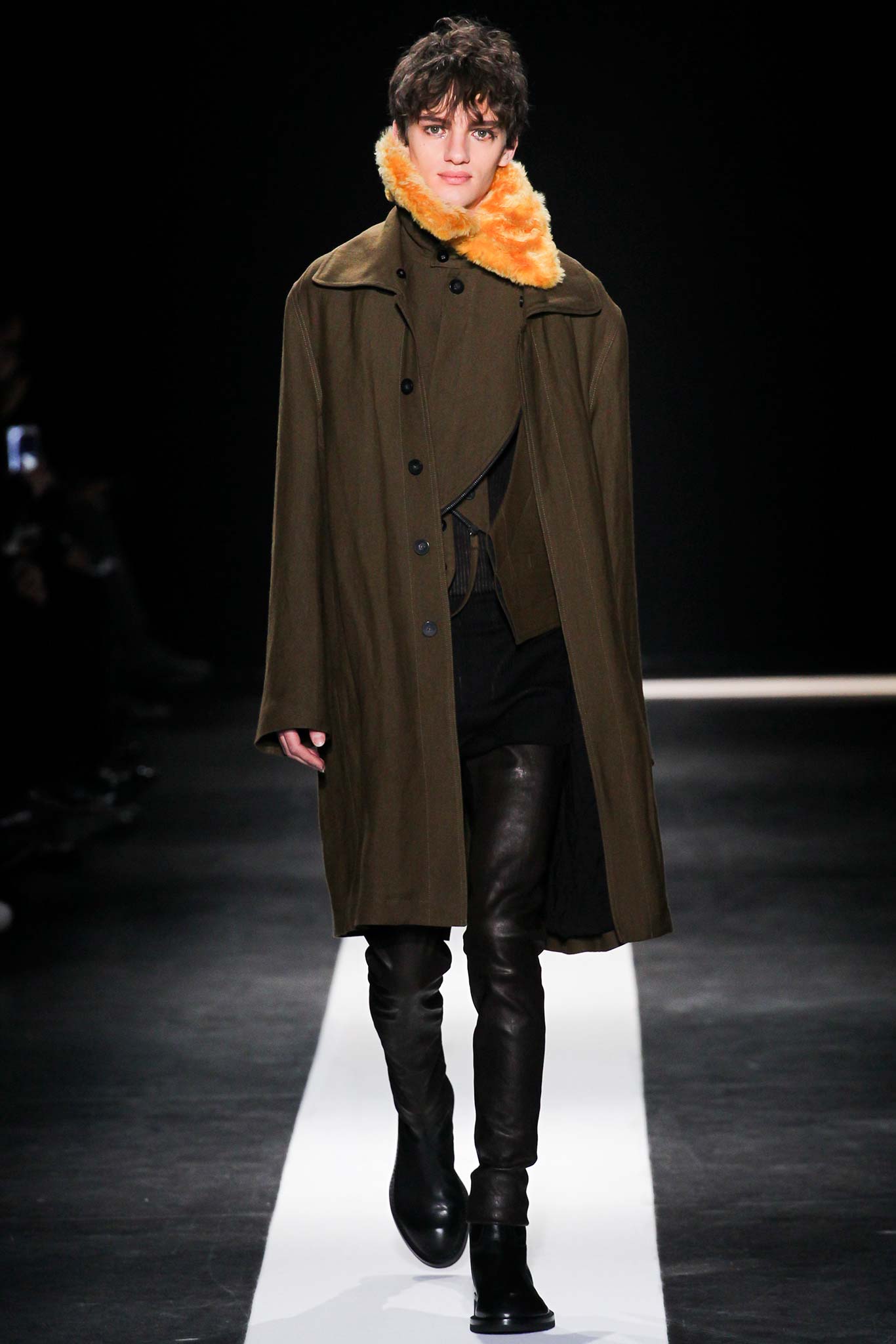 brown wool long-sleeve collared relaxed buttoned coat