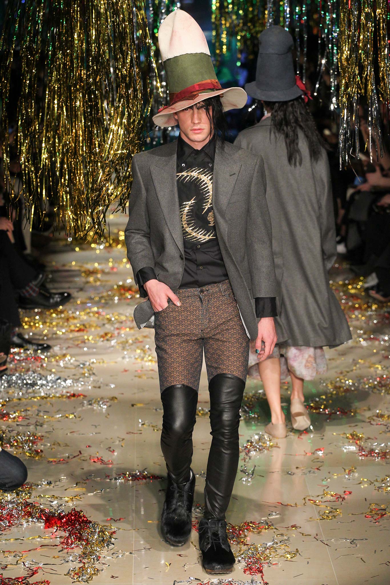 gray tailored blazer with black shirt