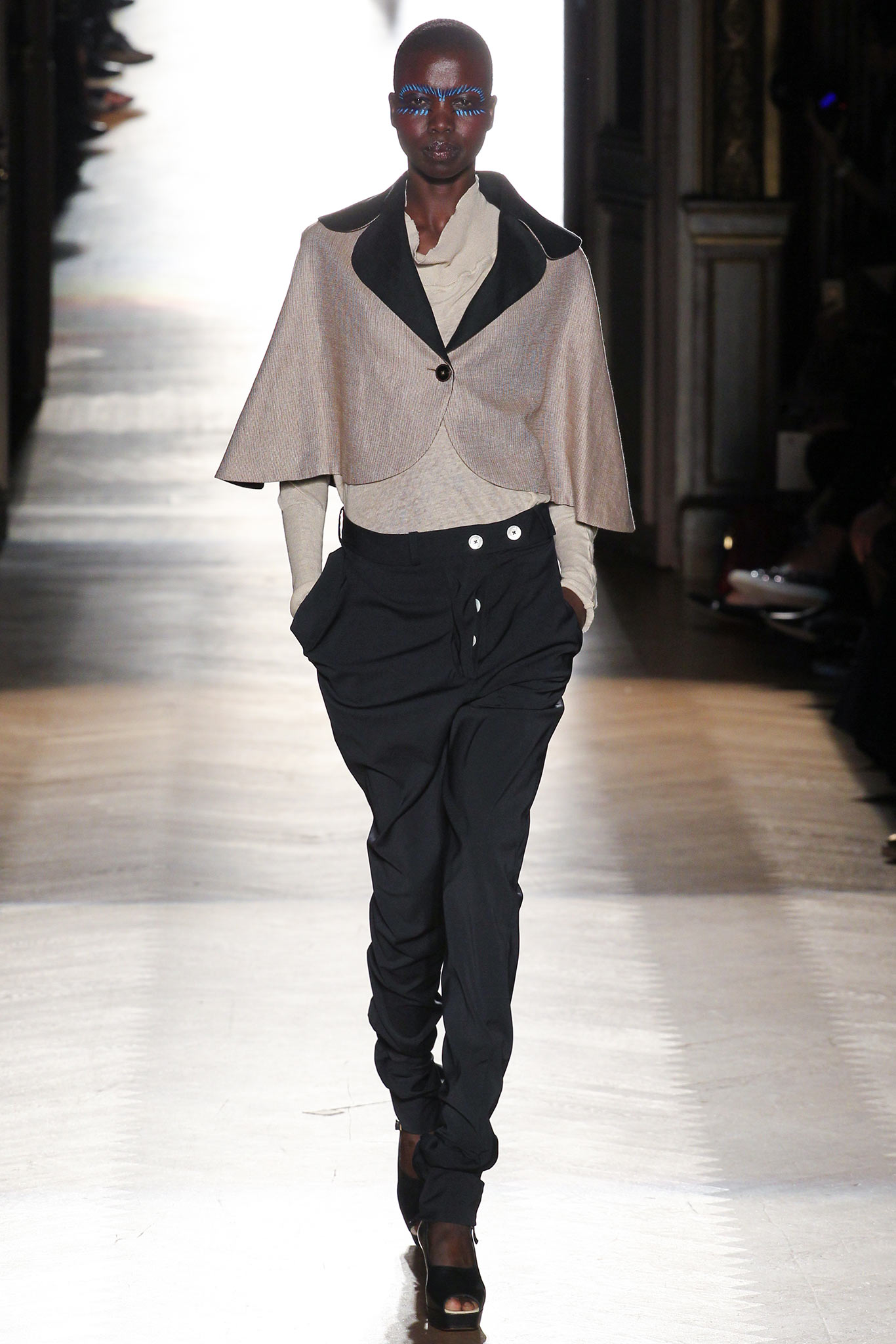 beige wool short-sleeve collared structured buttoned cape