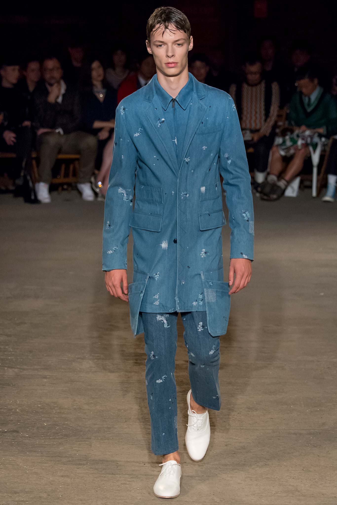 blue denim long-sleeve collared tailored distressed suit