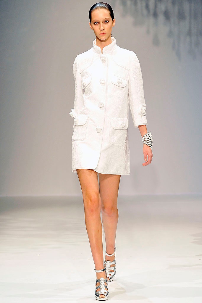 white fitted coat
