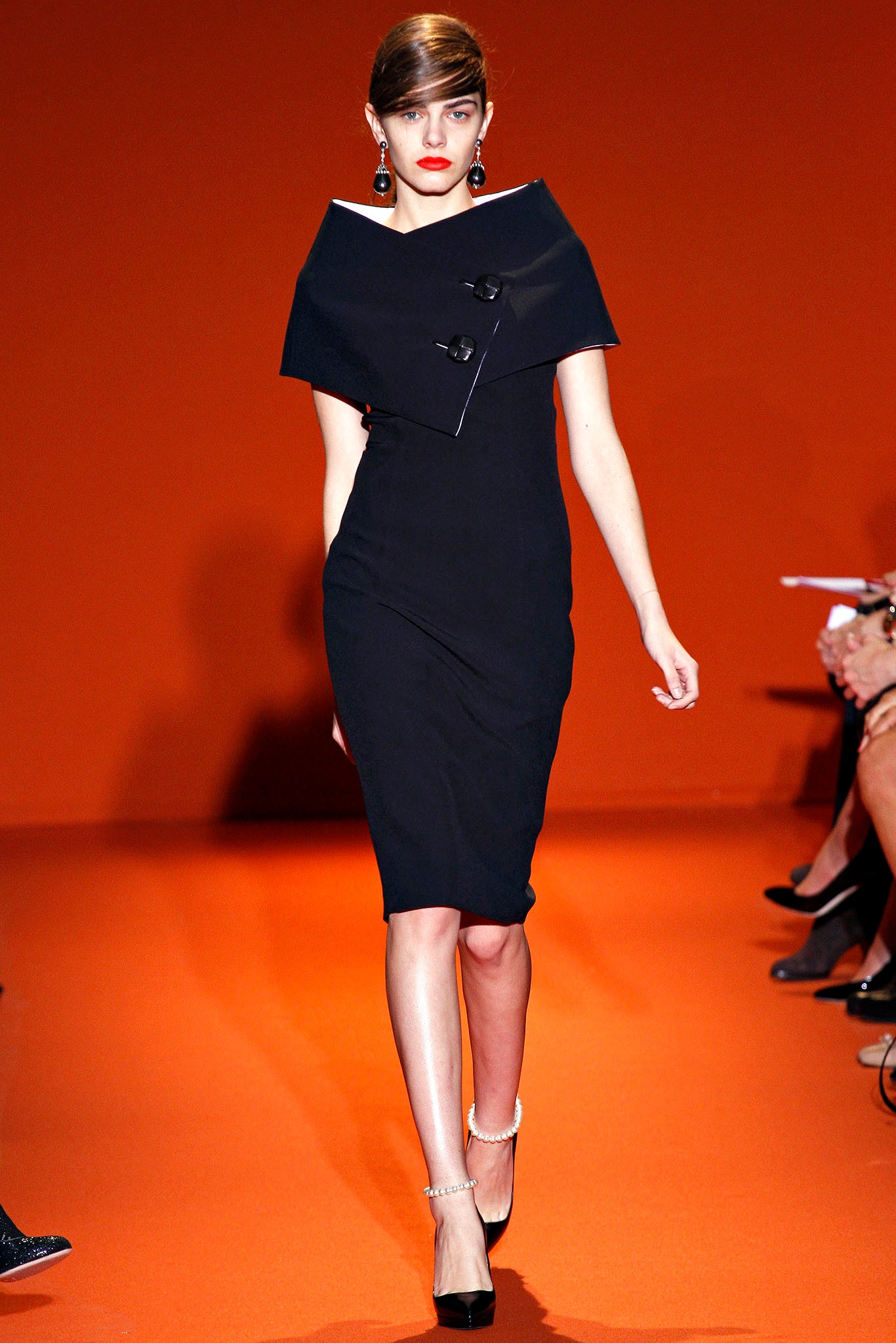 black fitted midi dress