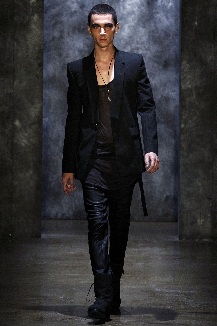 black tailored blazer with fitted shirt