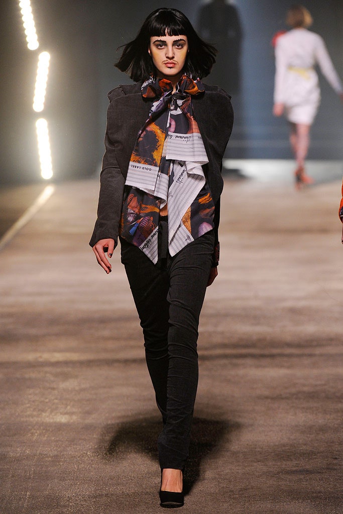 black fitted pants with printed scarf
