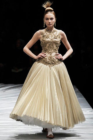 beige silk sleeveless dress