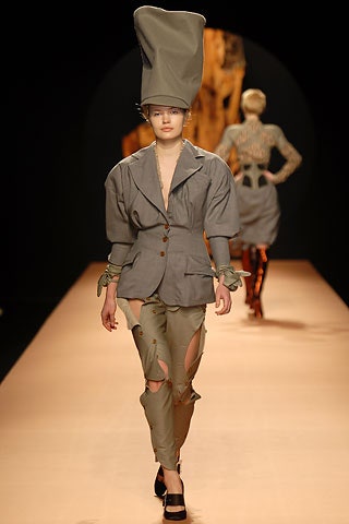 gray cotton long-sleeve collared structured buttoned pleated jacket
