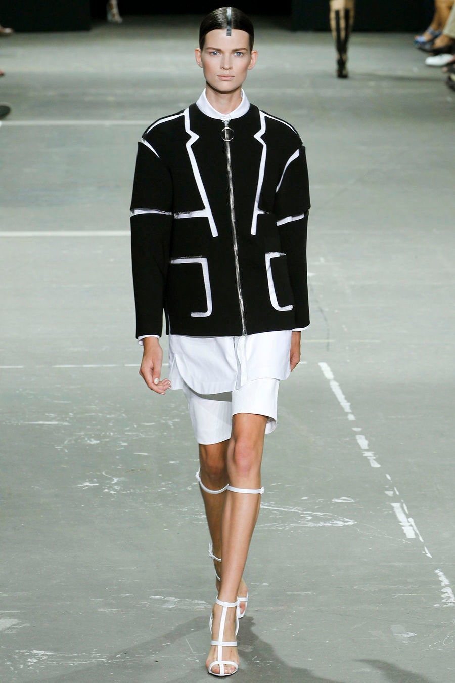 black long-sleeve collared fitted zippered buttoned jacket