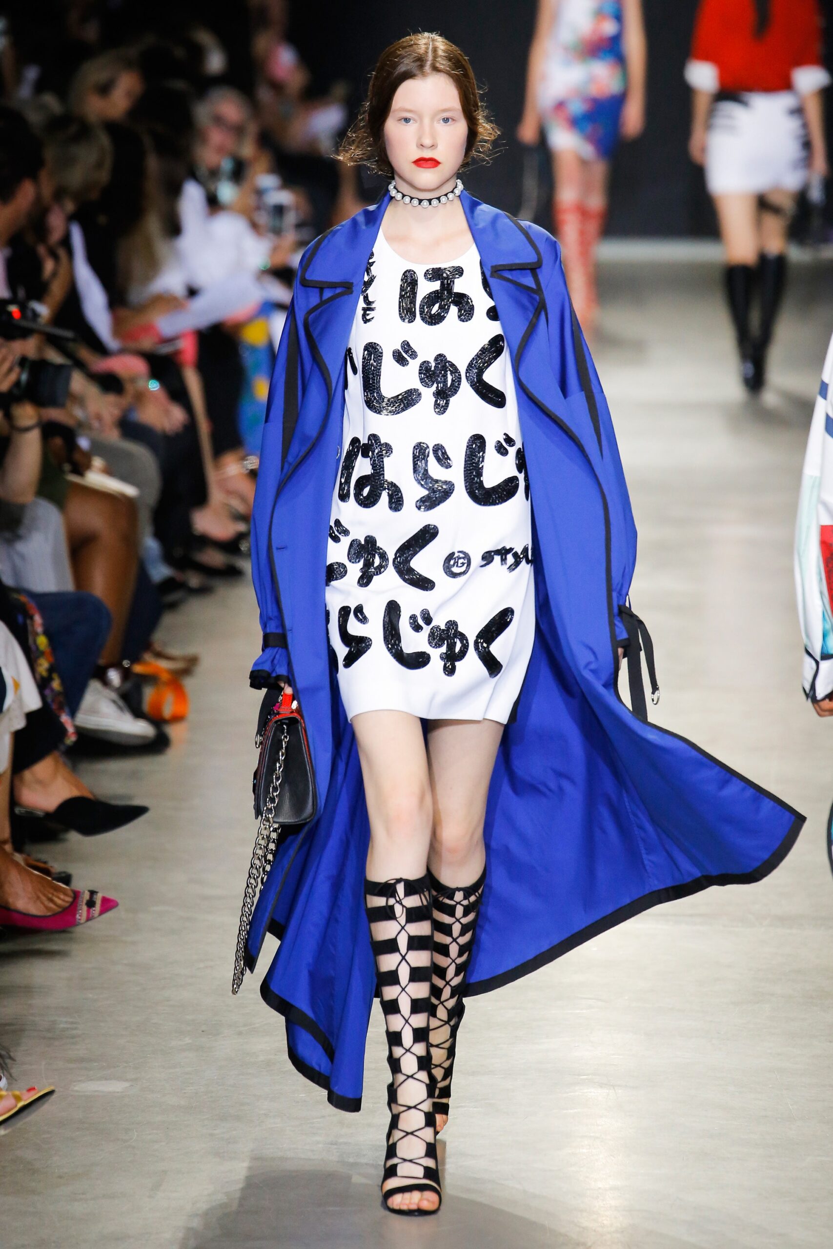 blue cotton long-sleeve collared relaxed buttoned coat