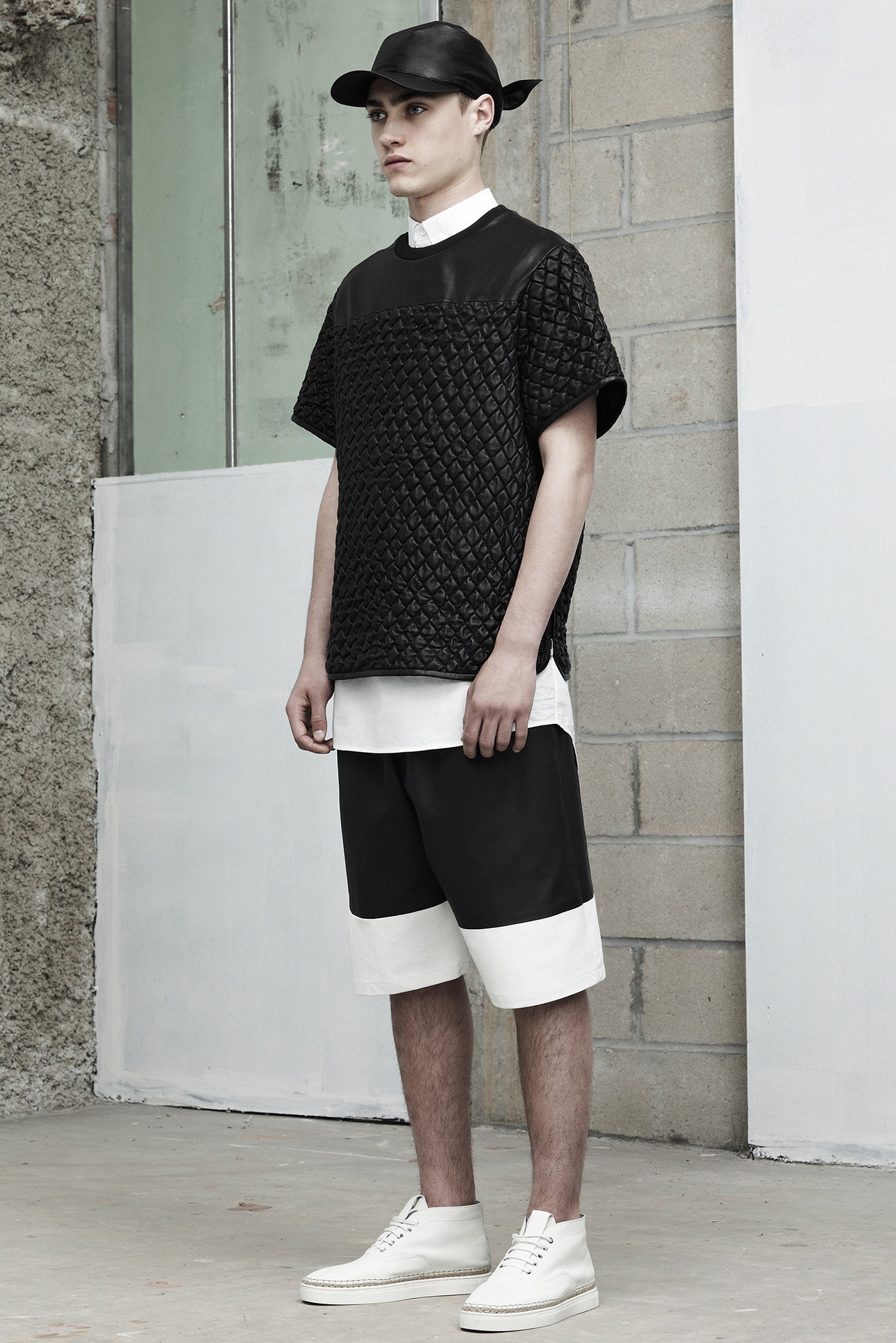 black relaxed top with shorts