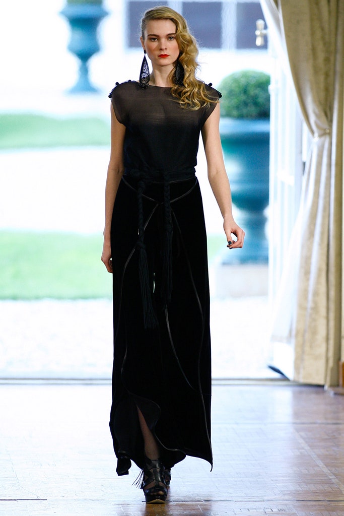 black velvet sleeveless gown