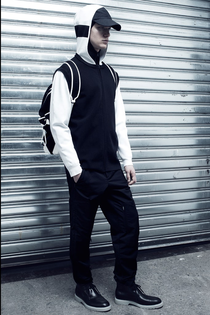 black and white hoodie outfit