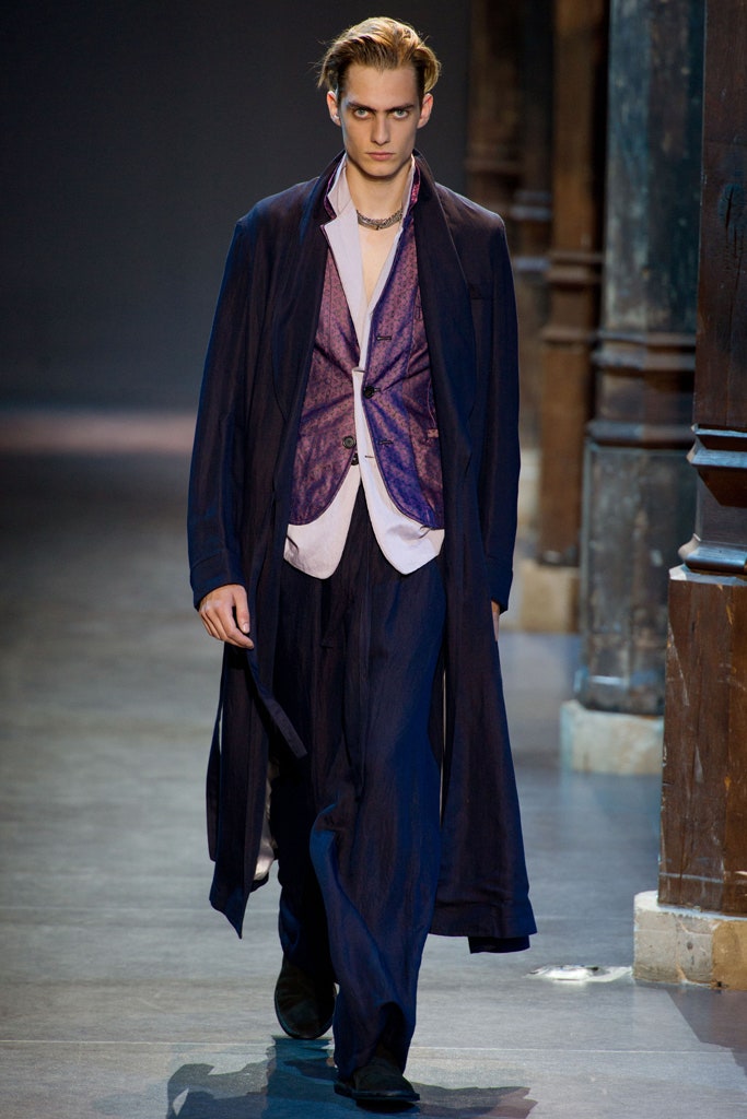 blue cotton long-sleeve collared relaxed buttoned trench