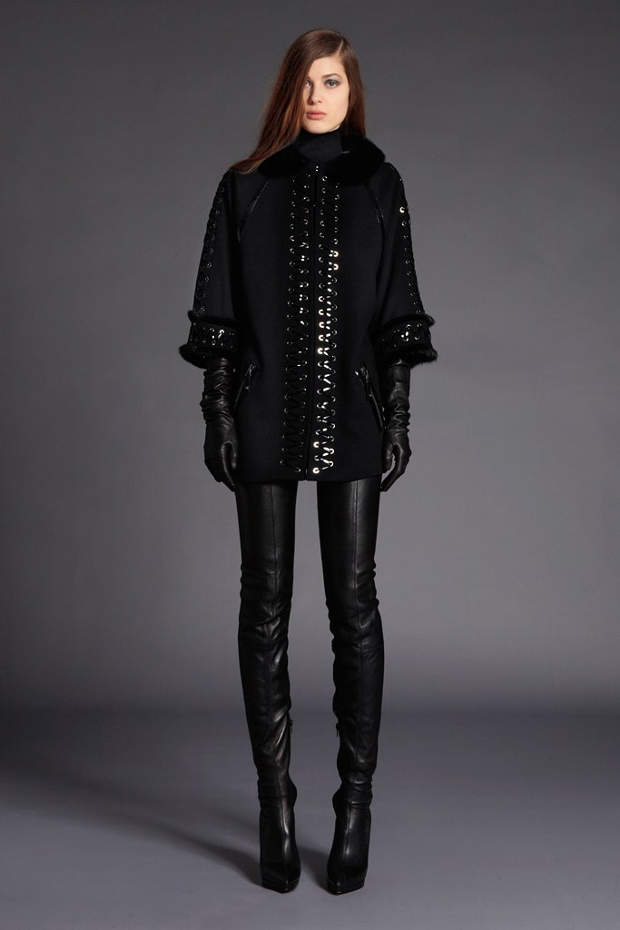 black leather fitted gloves