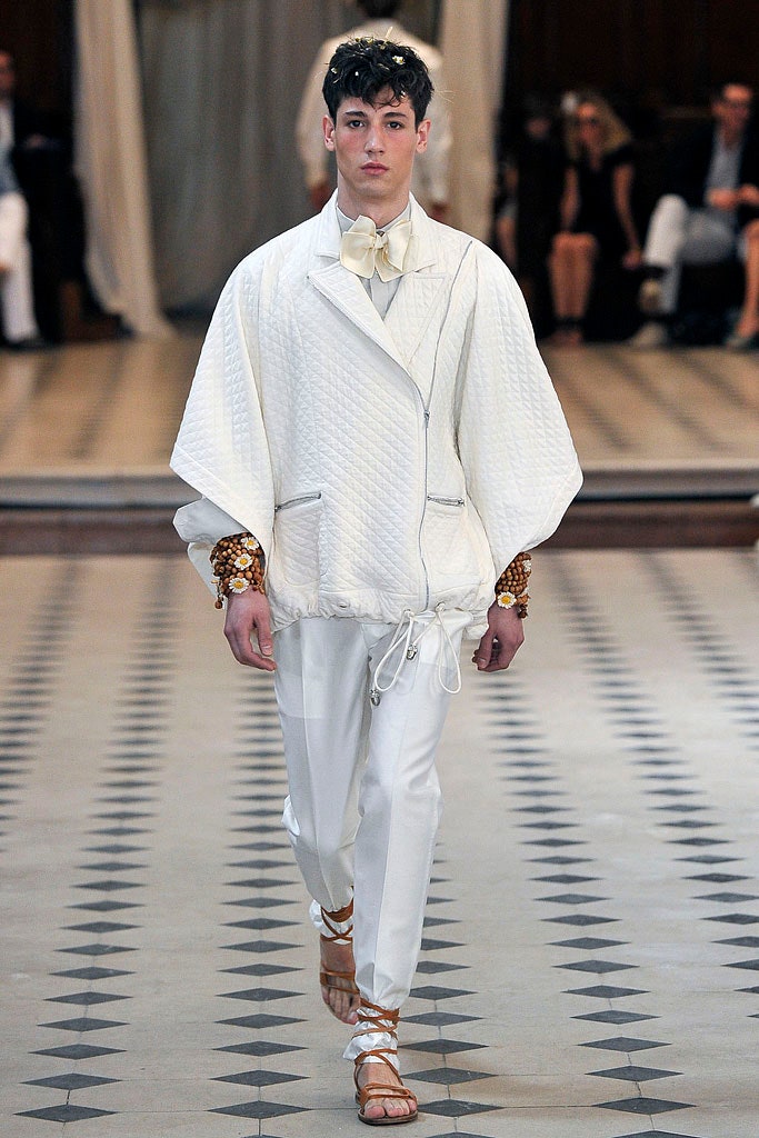 white cotton long-sleeve collared relaxed zippered jacket