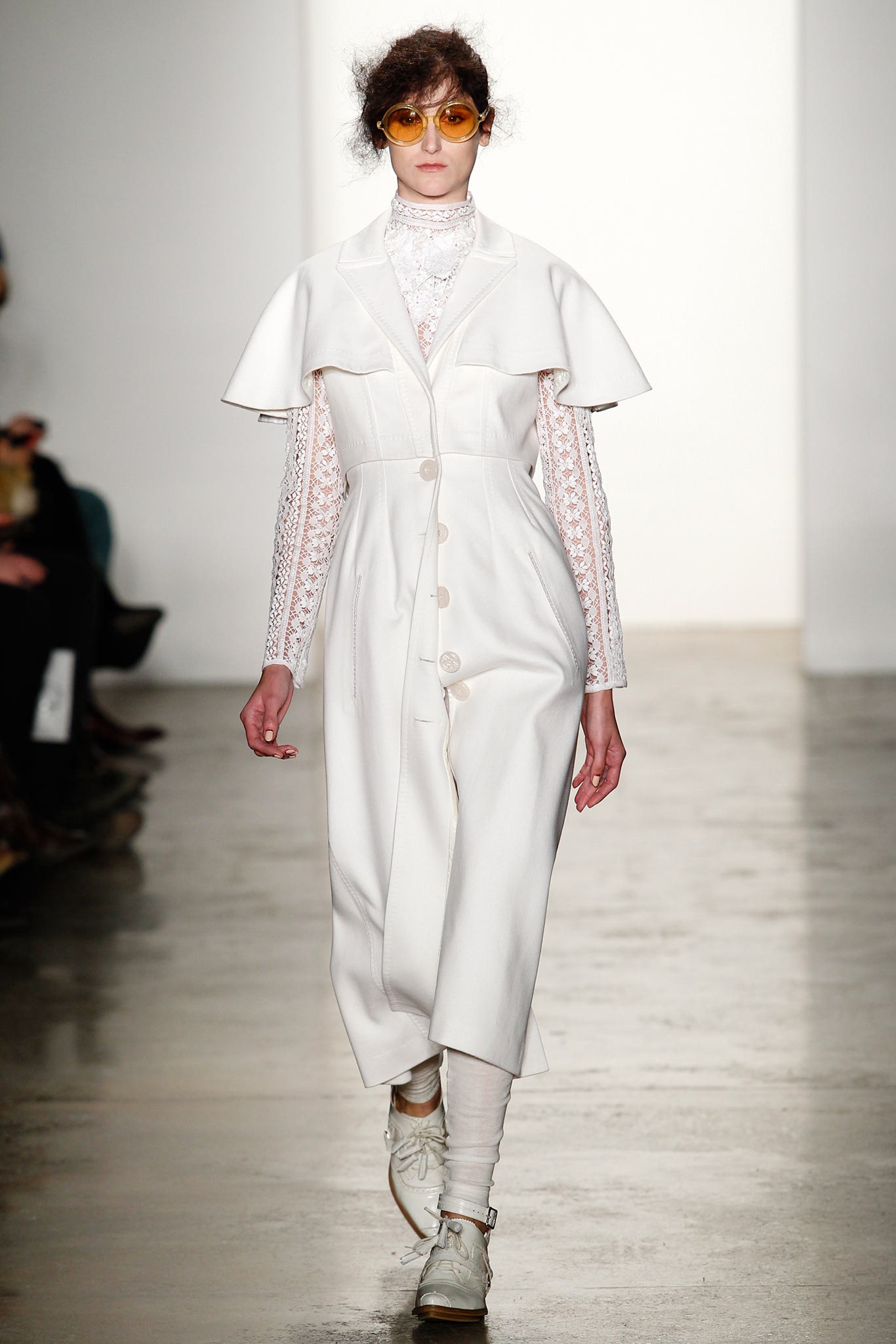 white cotton long-sleeve collared fitted buttoned flared coat