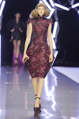 black and pink printed midi dress