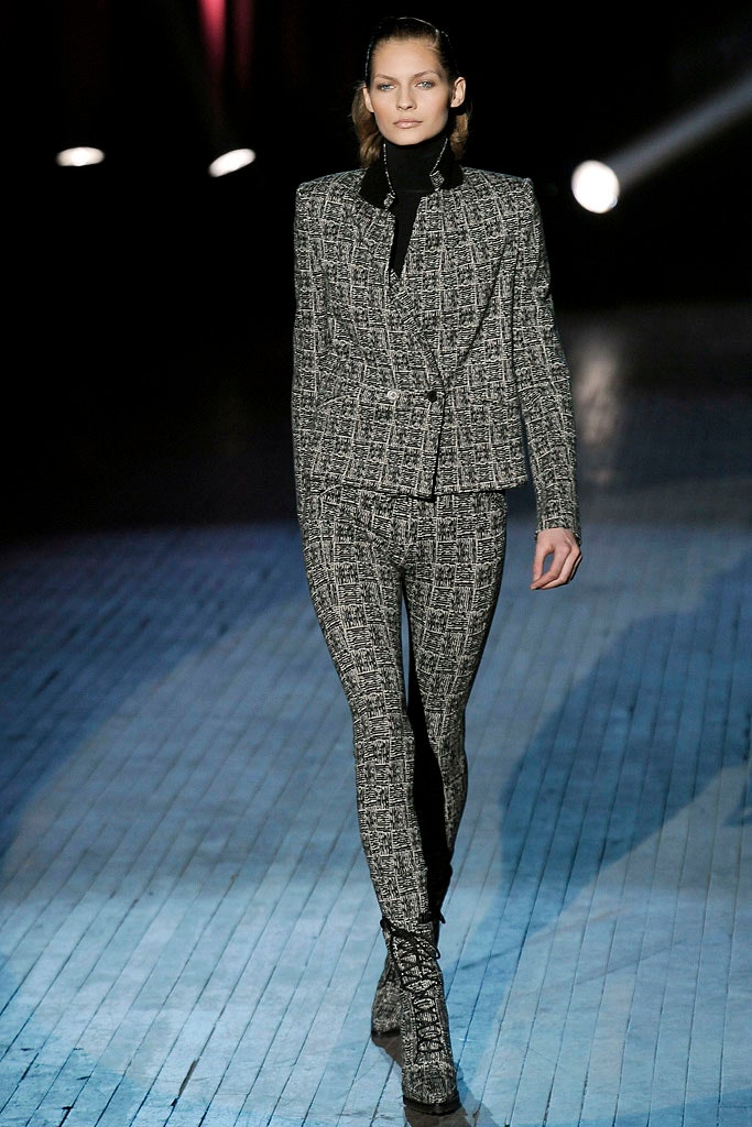 black tweed long-sleeve collared fitted buttoned pencil suit