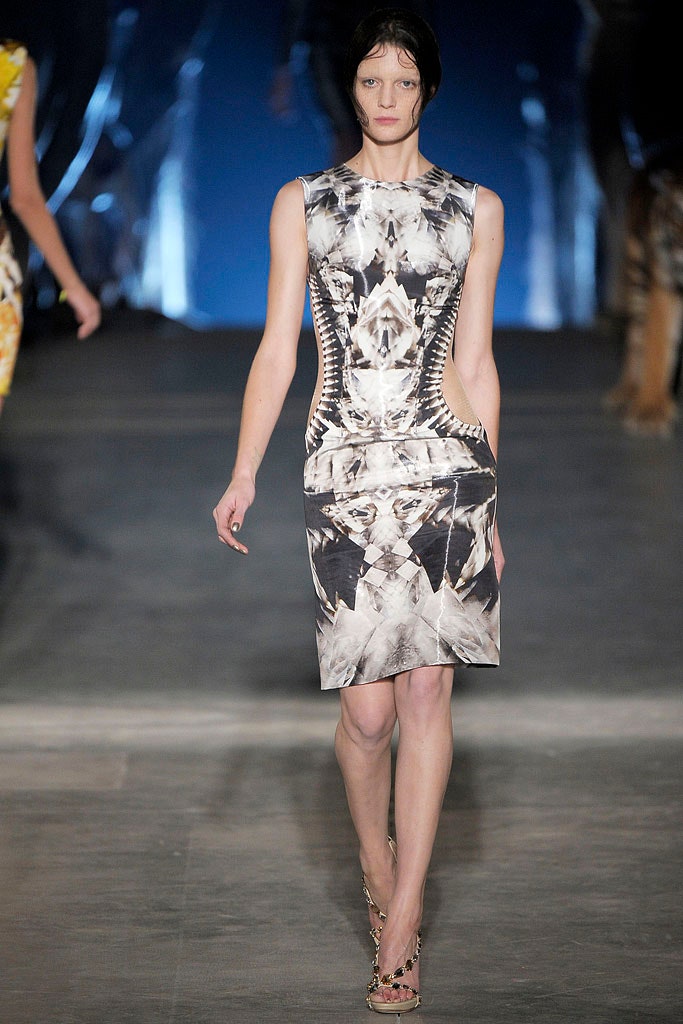 fitted black and white printed dress