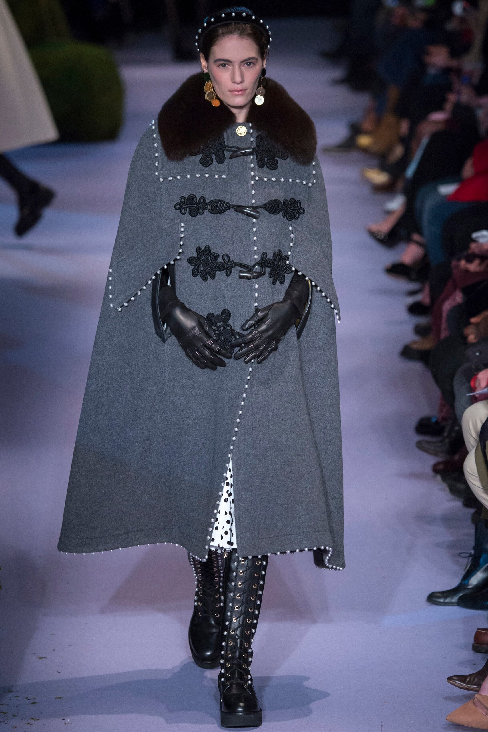 gray wool long-sleeve collared relaxed buttoned embellished cape