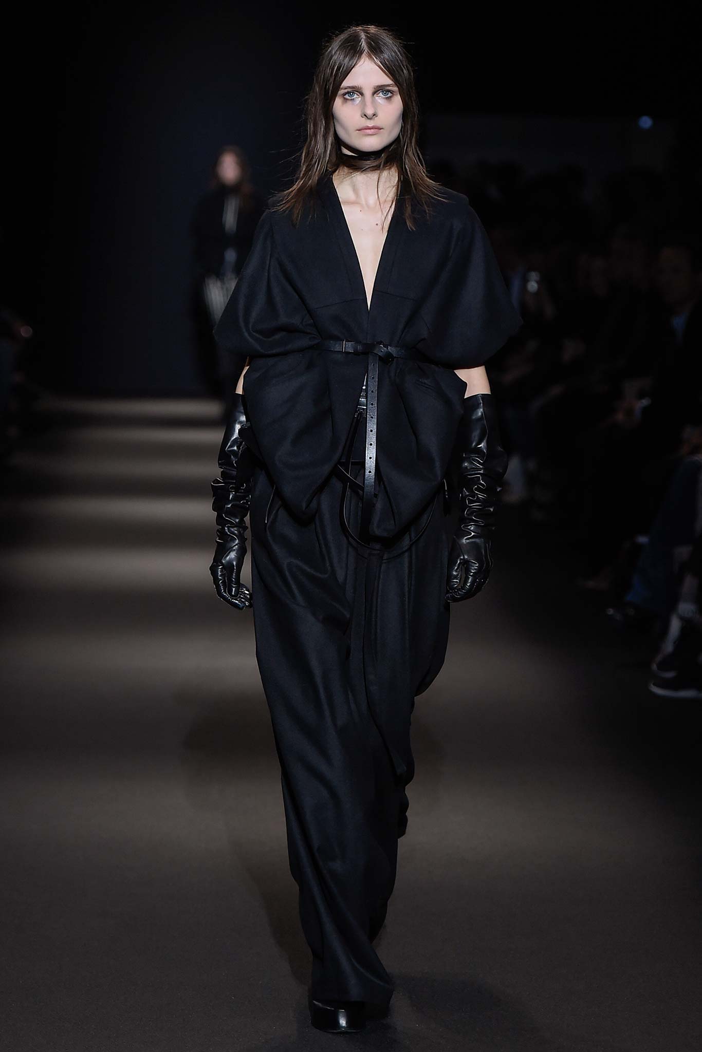 black wool long-sleeve v-neck relaxed belted jacket