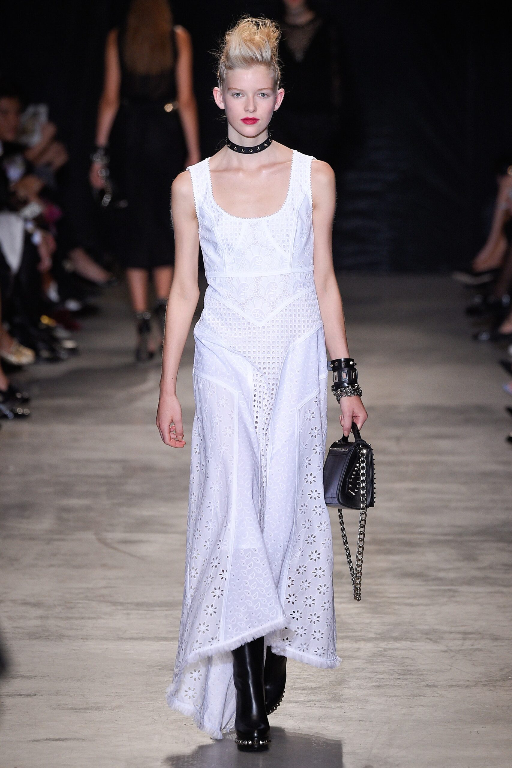 white fitted sleeveless dress