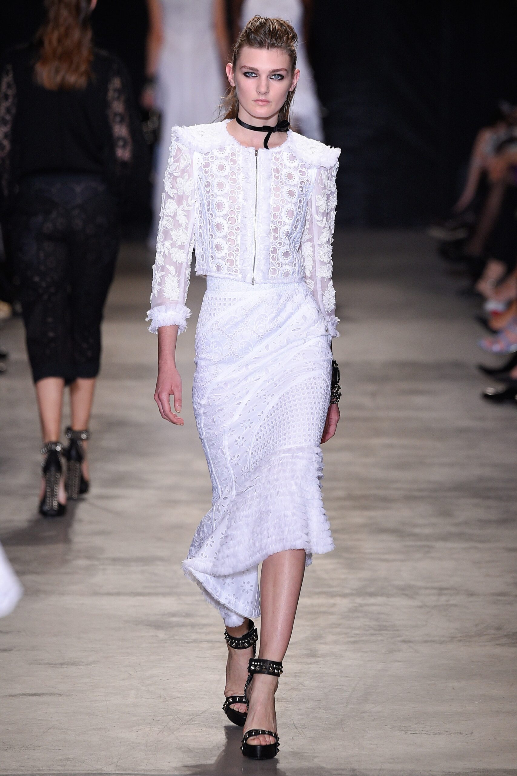 white lace long-sleeve collared fitted embroidered blouse