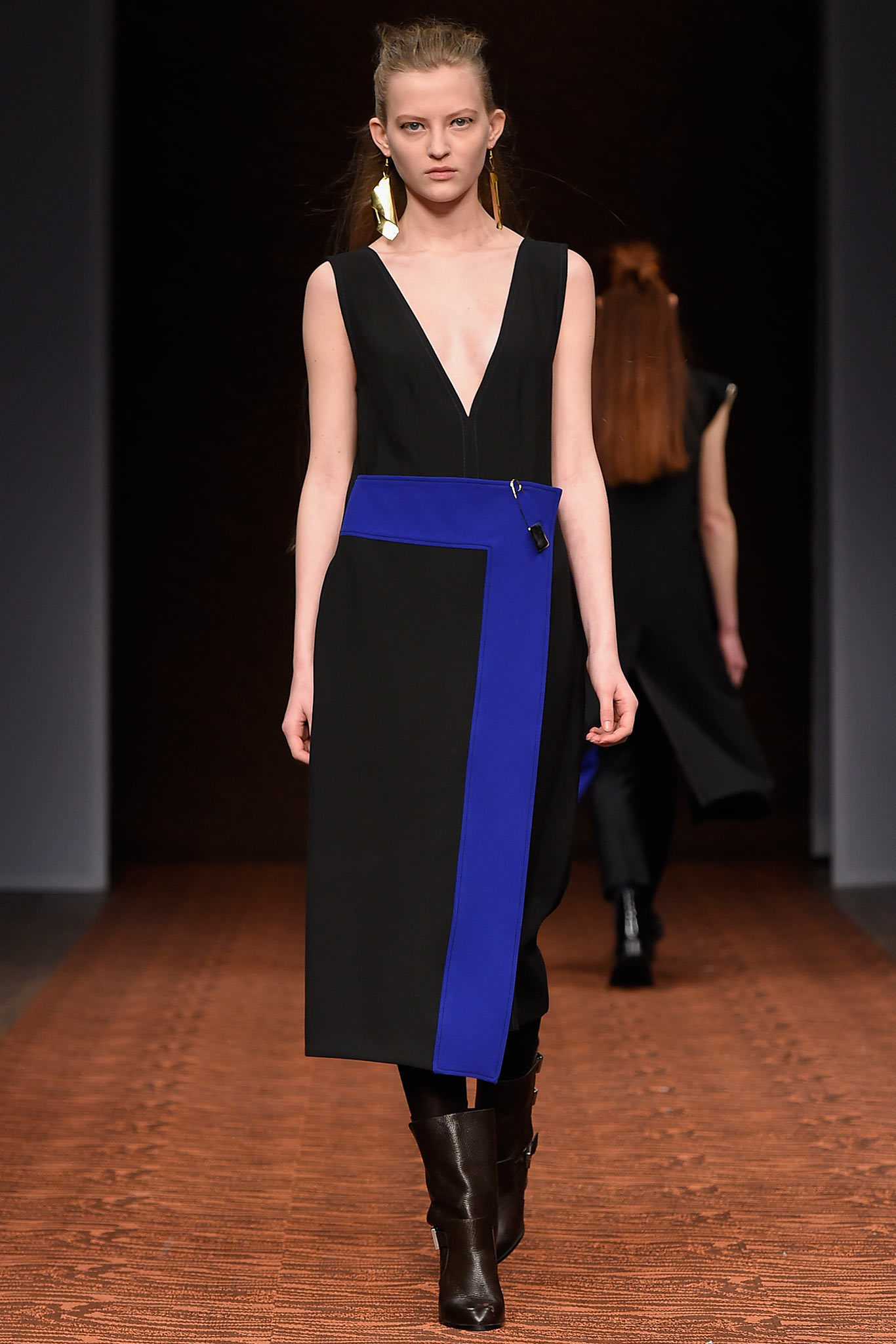 black and blue color-blocked dress