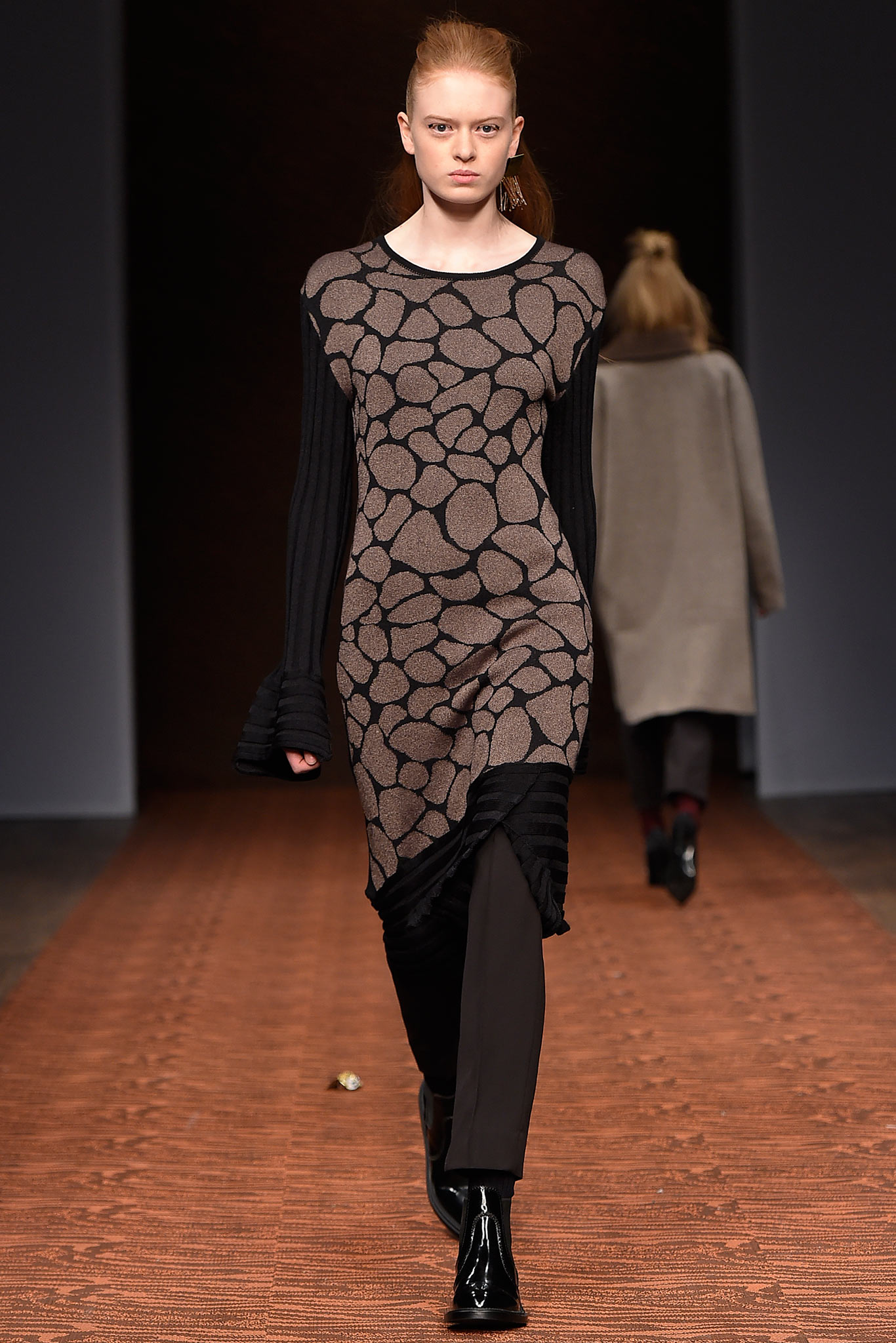 brown knit long-sleeve asymmetric fitted printed midi dress