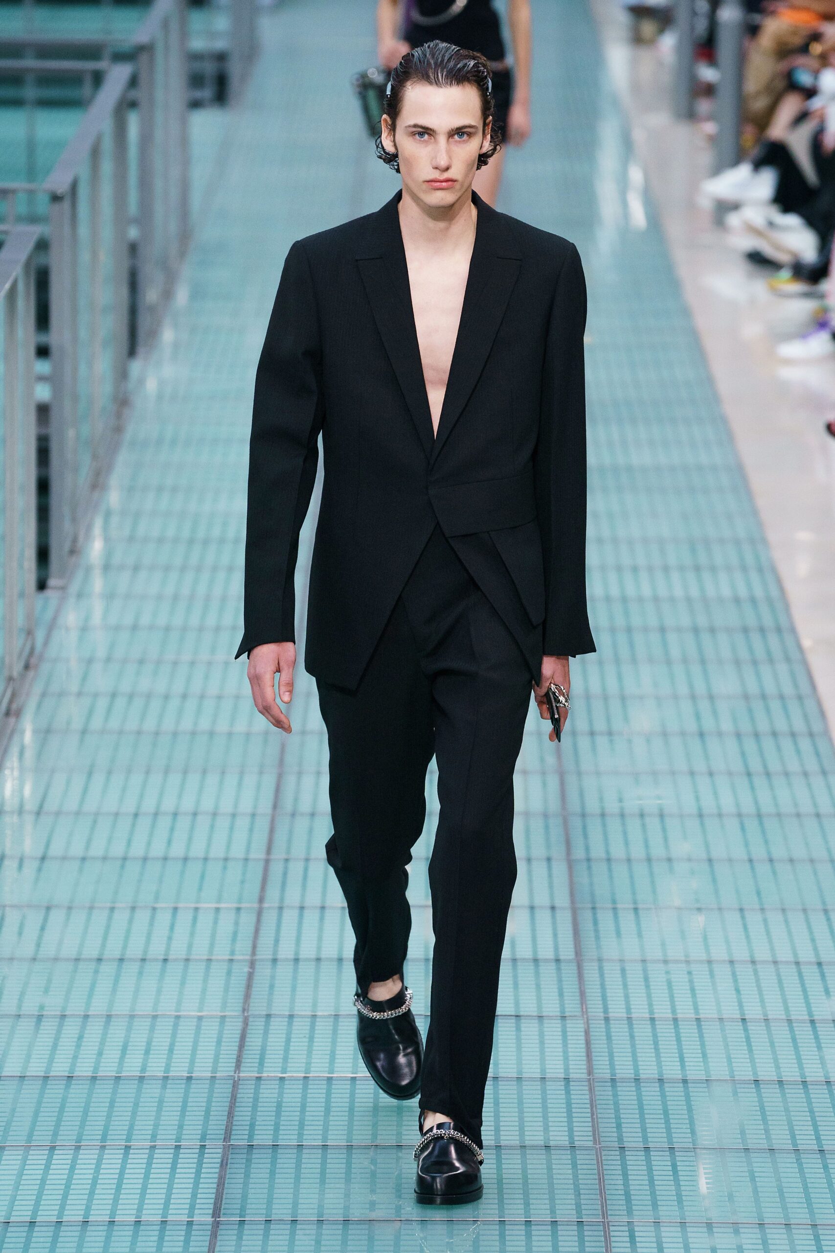 black wool long-sleeve v-neck tailored buttoned suit