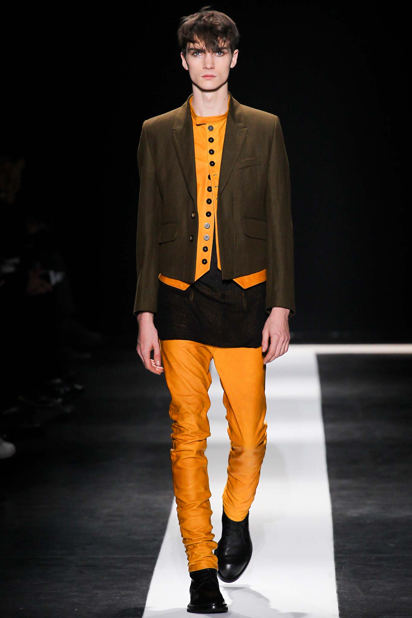 orange cotton long-sleeve collared fitted buttoned shirt