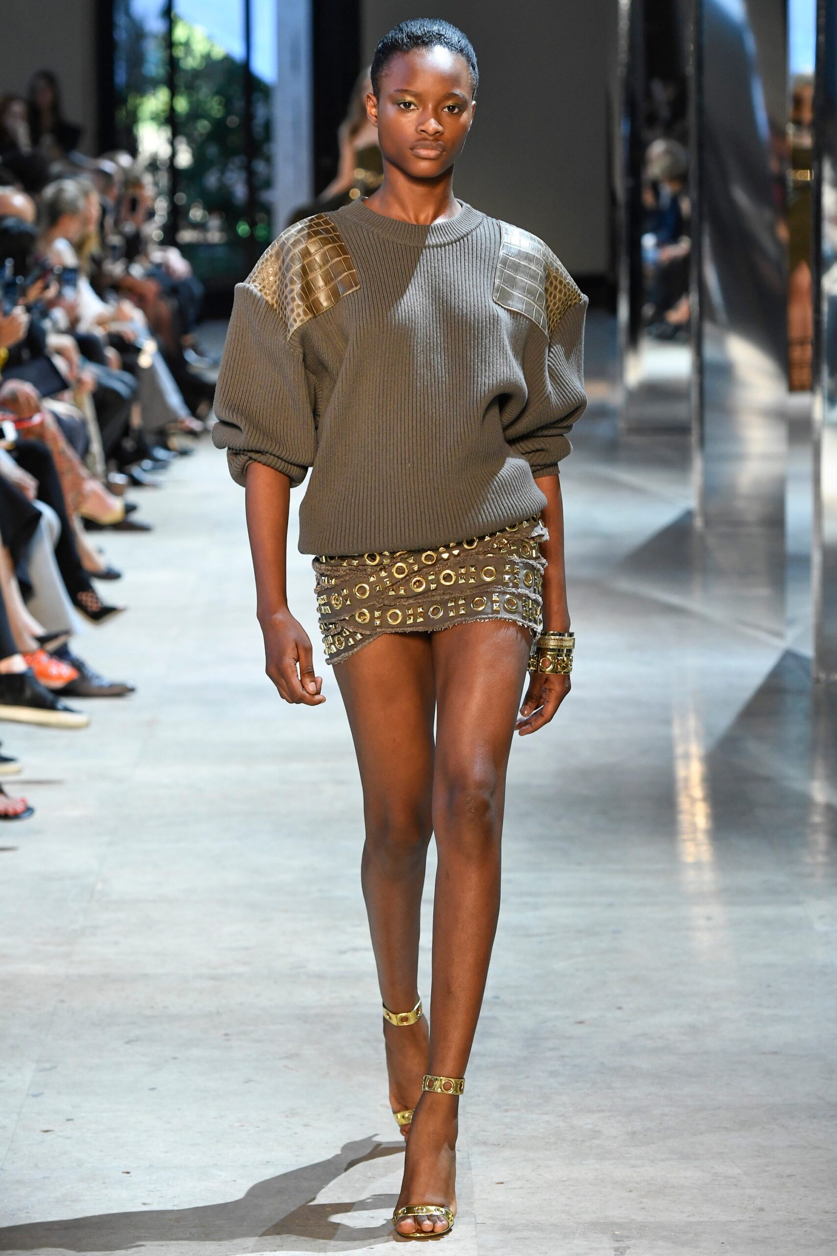 gold metallic fitted pencil shiny mini skirt