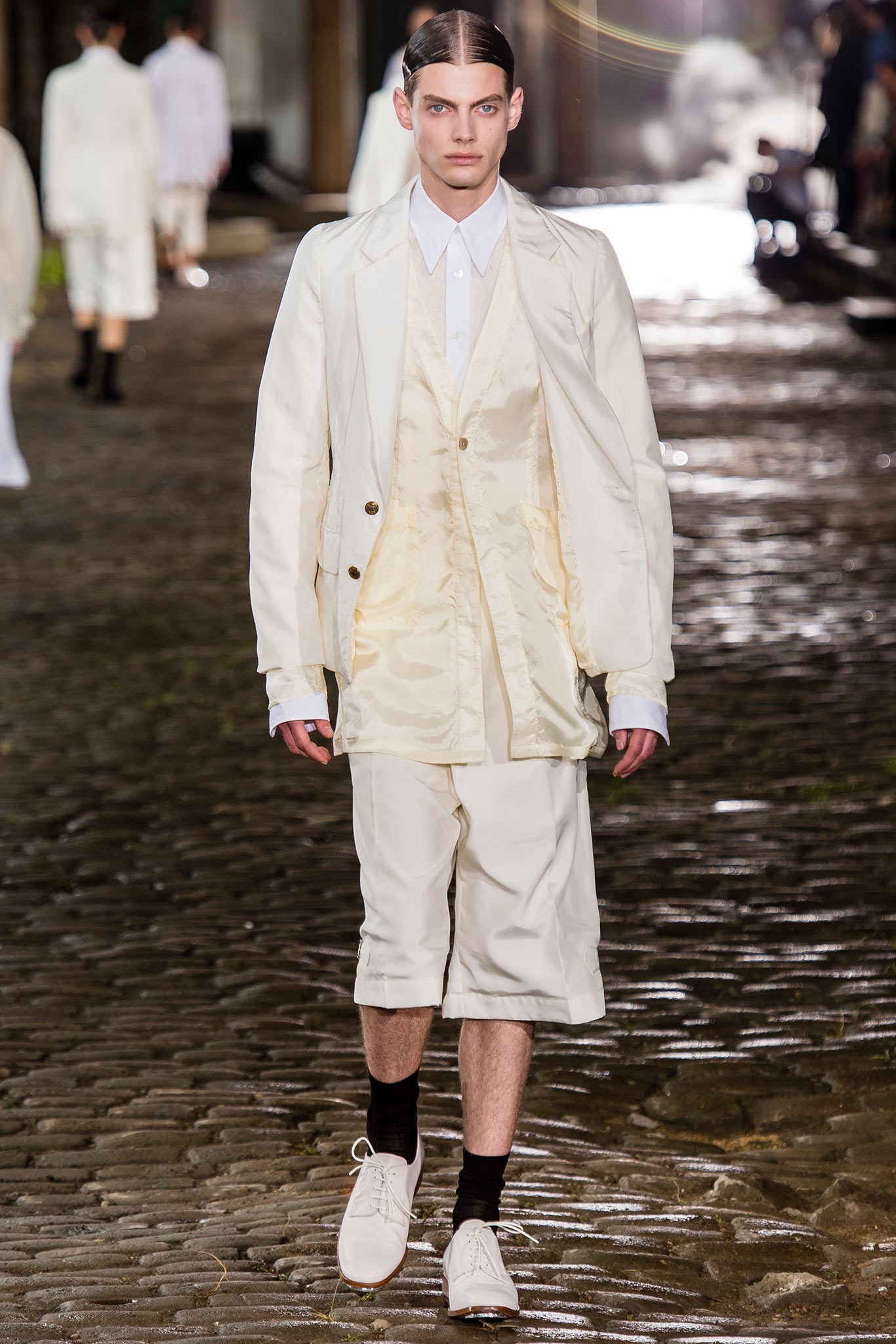 white cotton fitted buttoned vest
