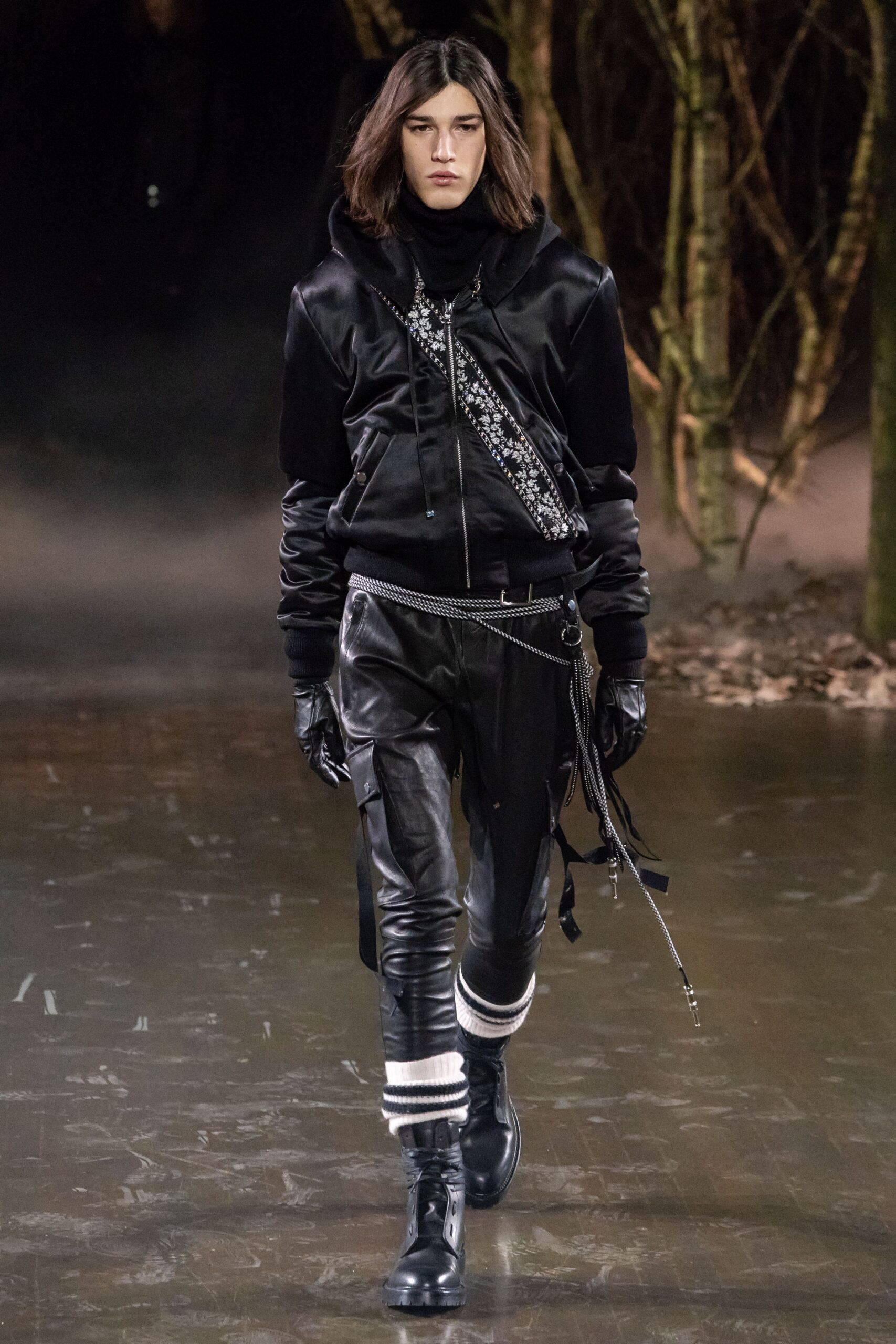 black leather gloves