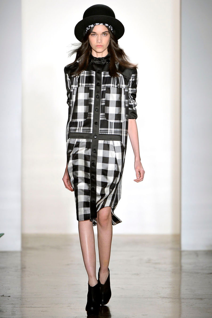 black and white checked midi dress with hat