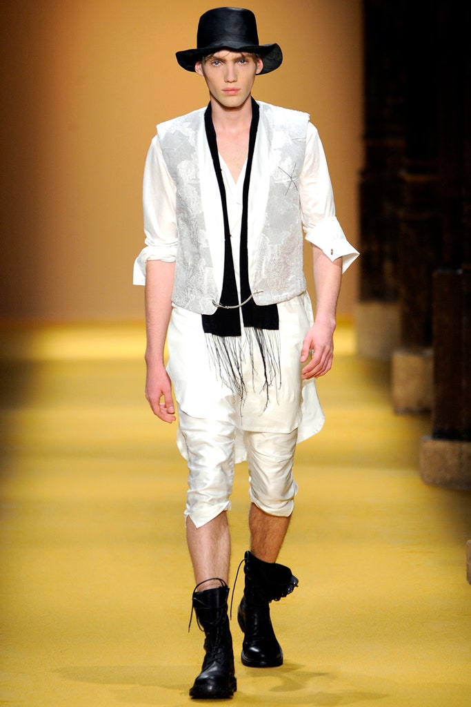 white silk sleeveless collared fitted layered vest