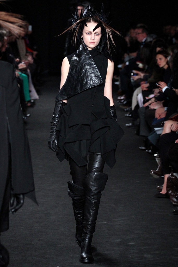 black leather sleeveless v-neck fitted pleated draped dress