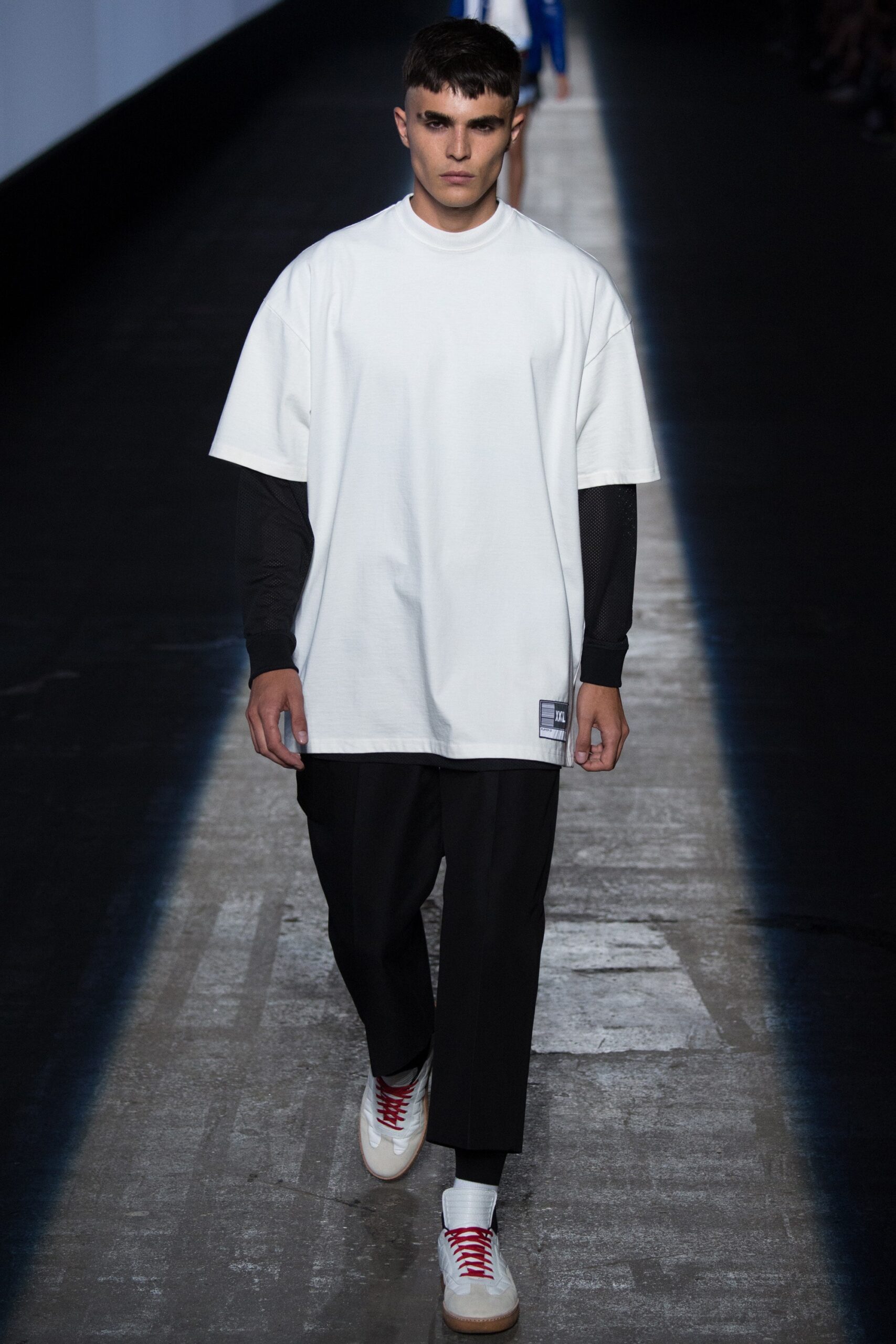 oversized white t-shirt and black pants