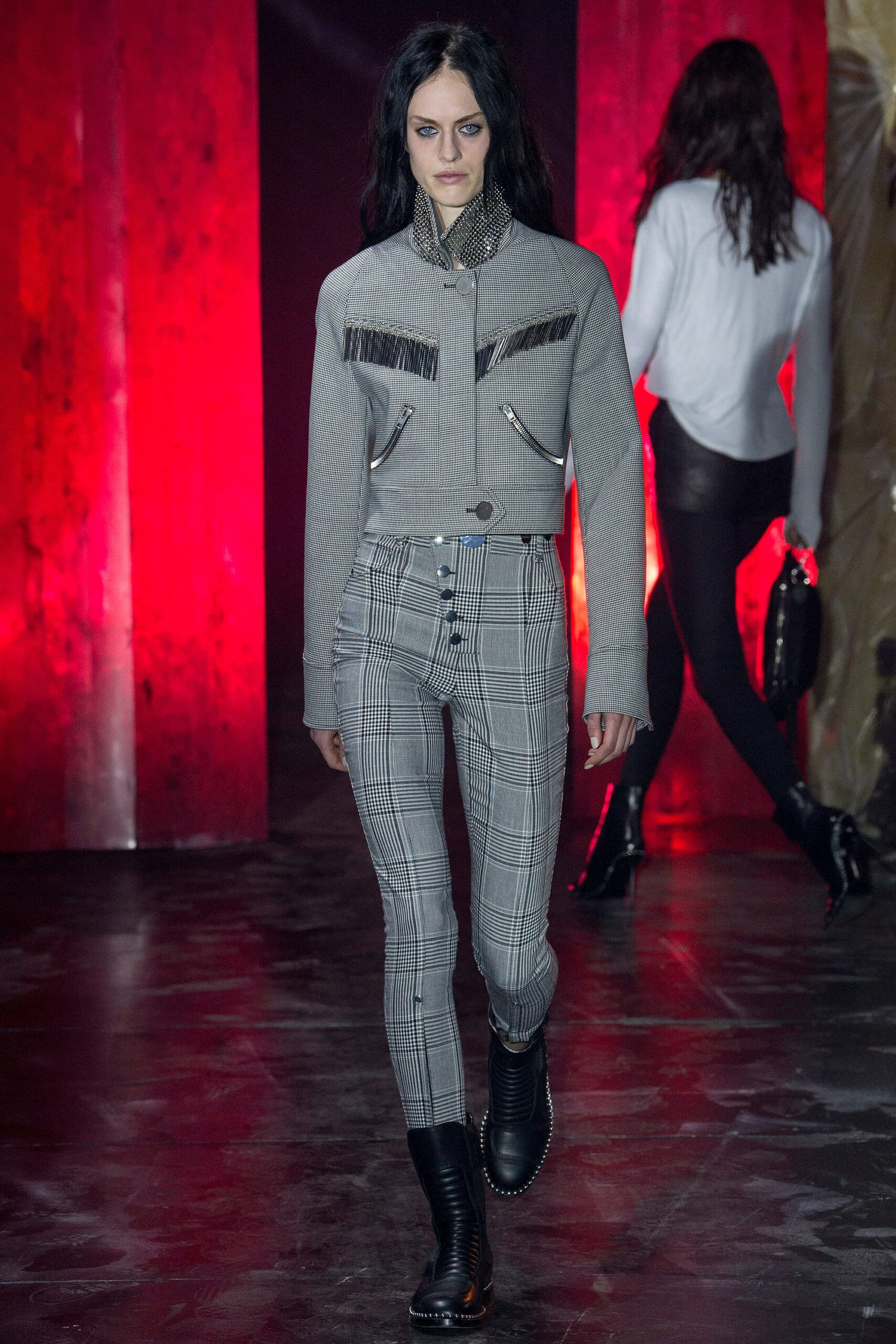 gray cotton long-sleeve collared fitted checked zippered jacket