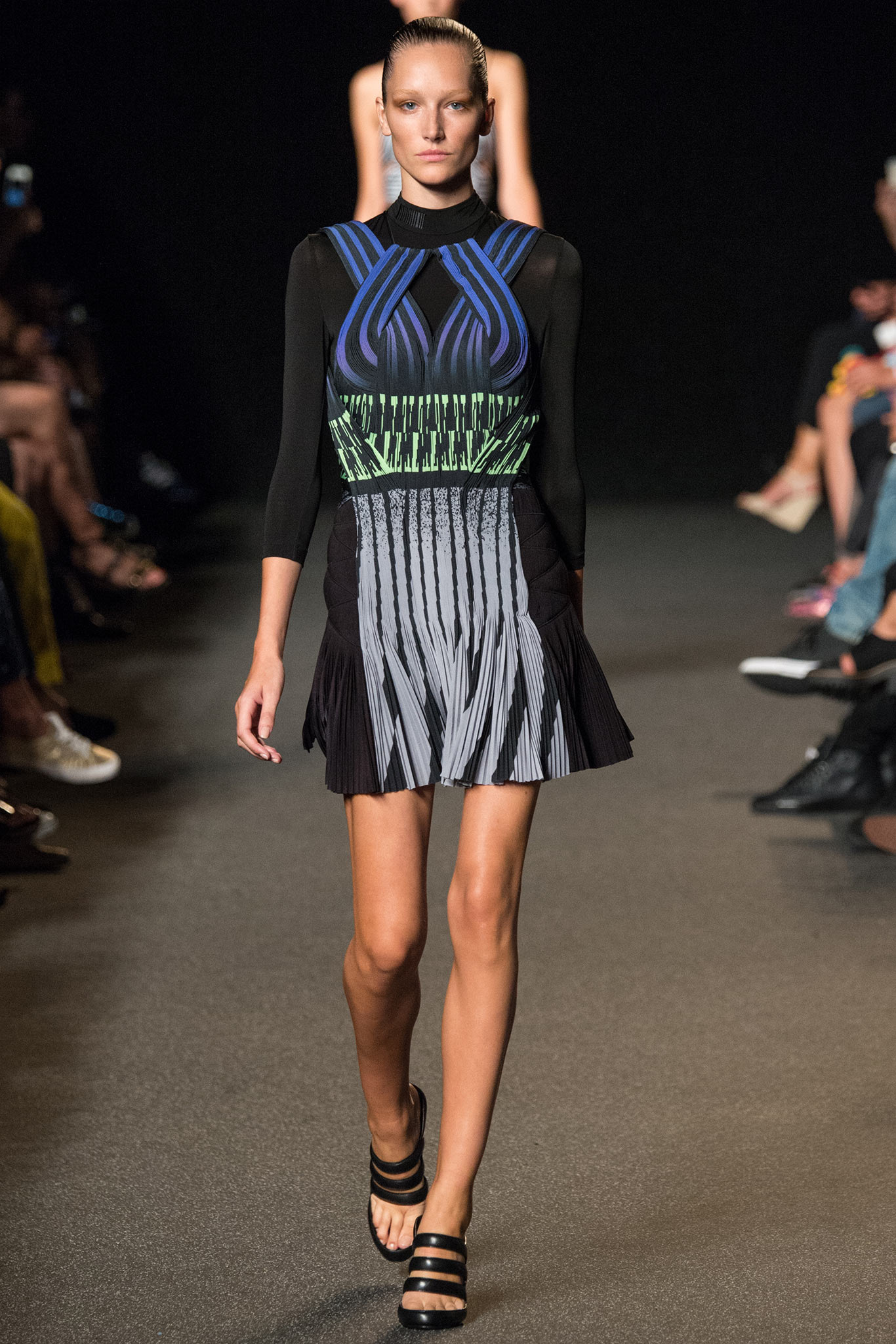 fitted color-blocked mini dress