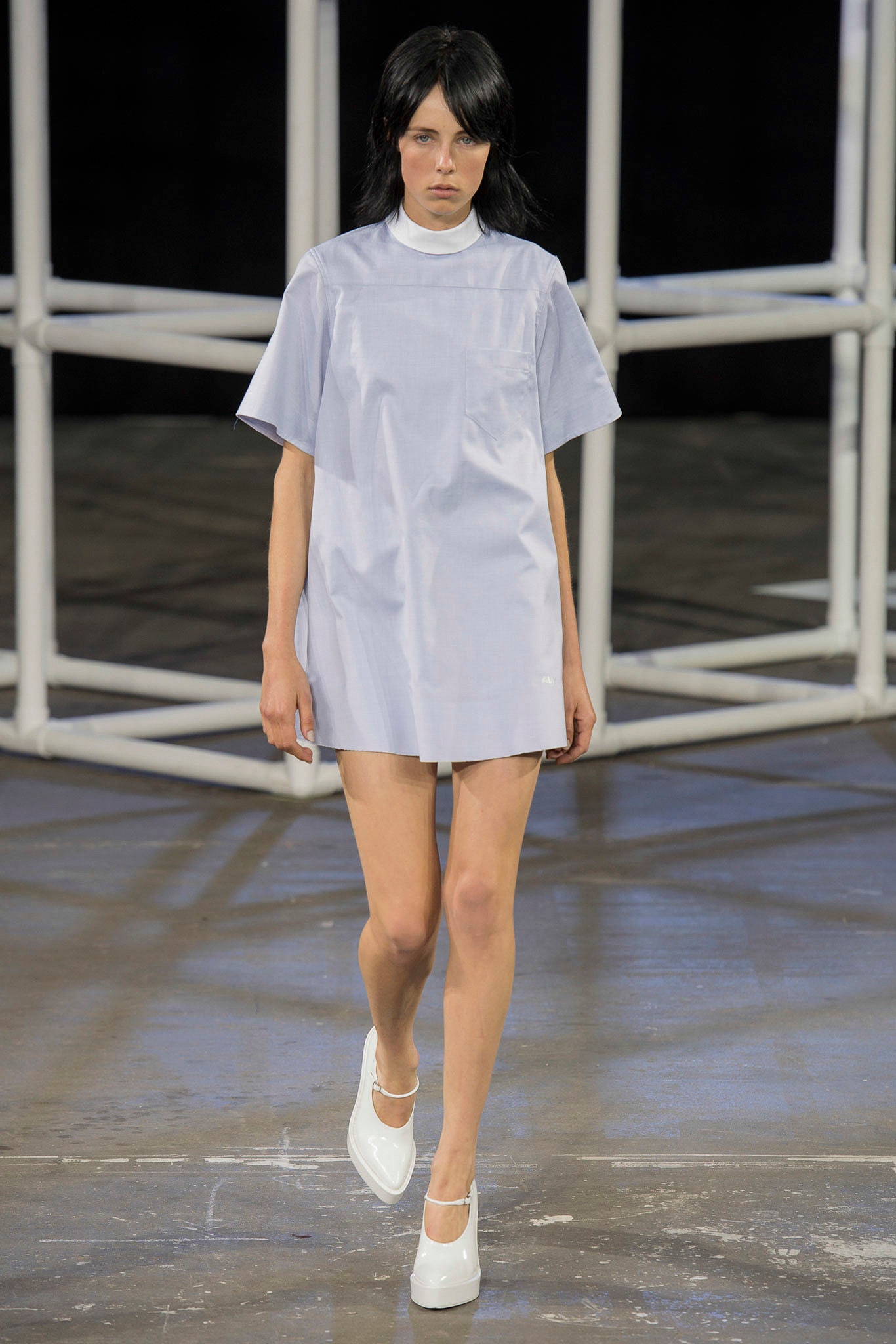blue cotton short-sleeve collared relaxed straight-leg mini dress